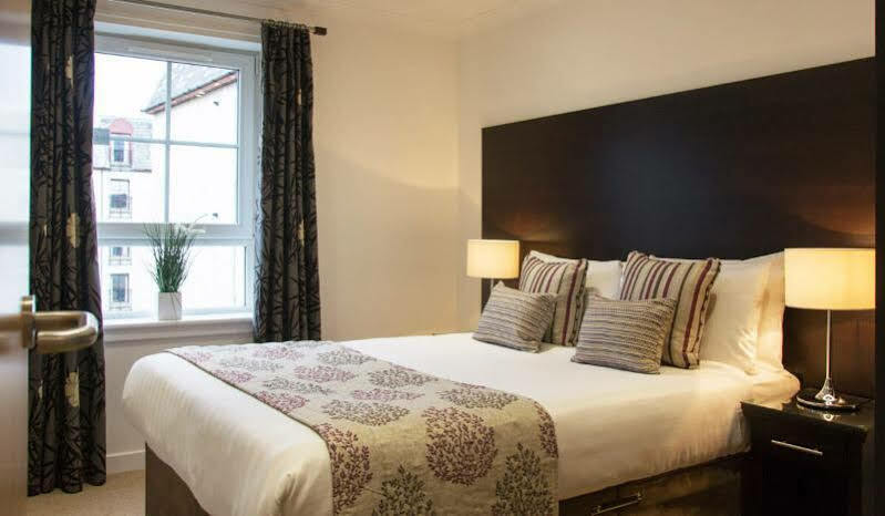Fountain Court Apartments - Grove Executive EDI Exteriér fotografie